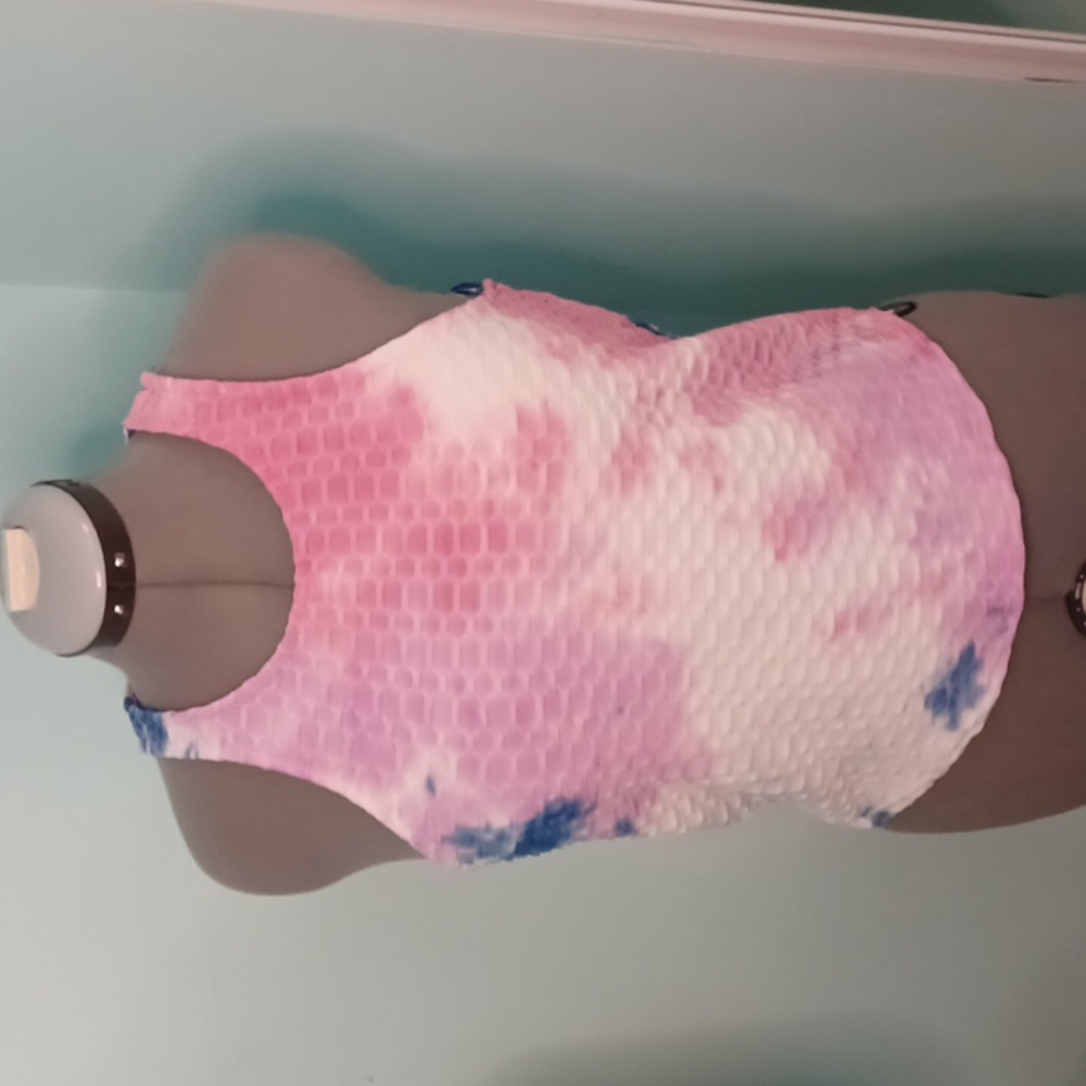 NWOT Rue + Pink, Blue and white Tank top.